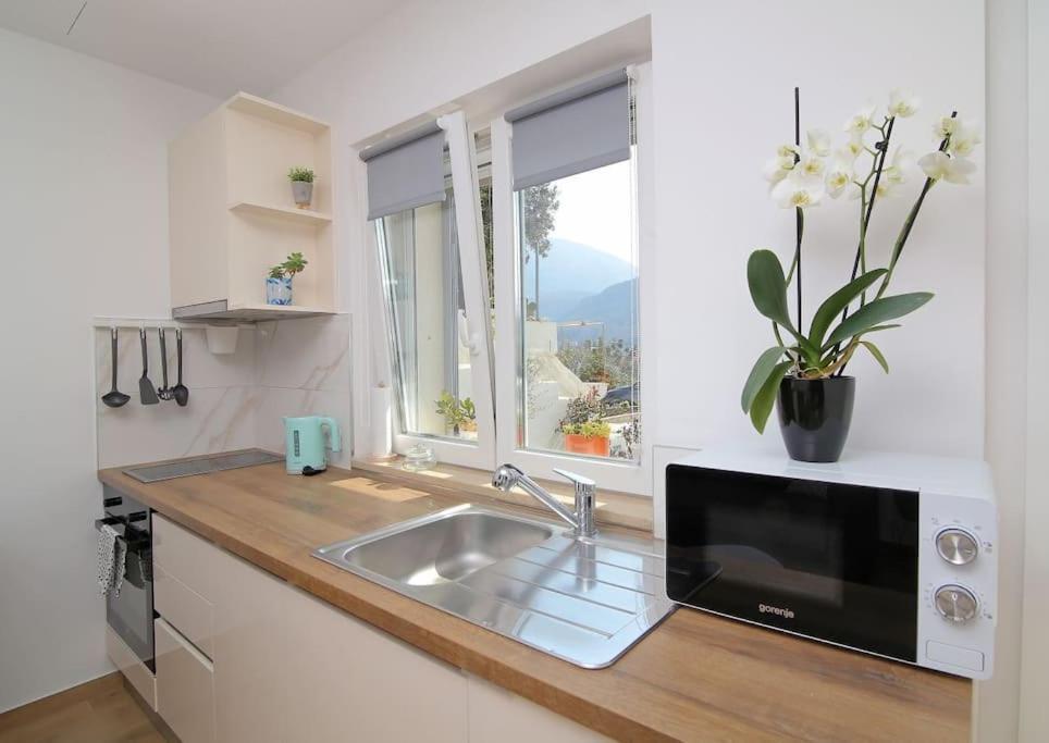 Studio Apartman Karlita Slano Exterior photo